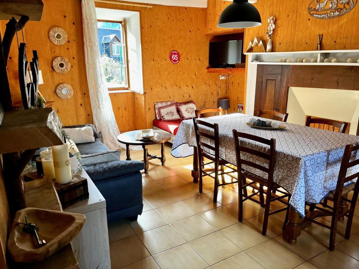 Maison De Village Montauban-de-Luchon Kültér fotó